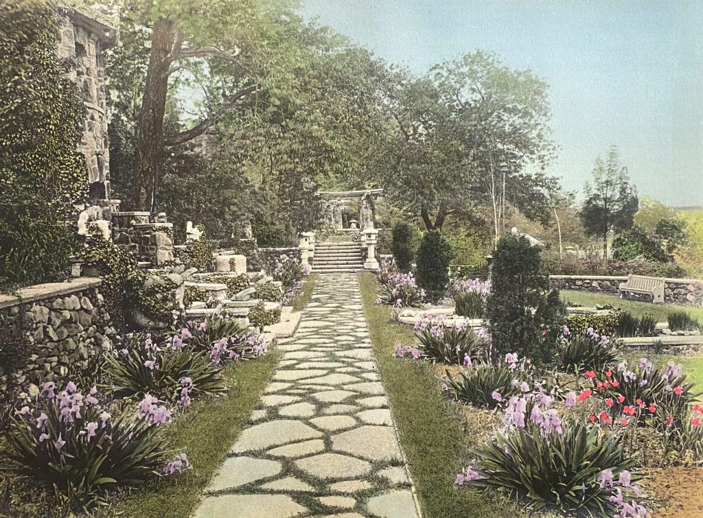 Learn more about the historic Teahouse Walk